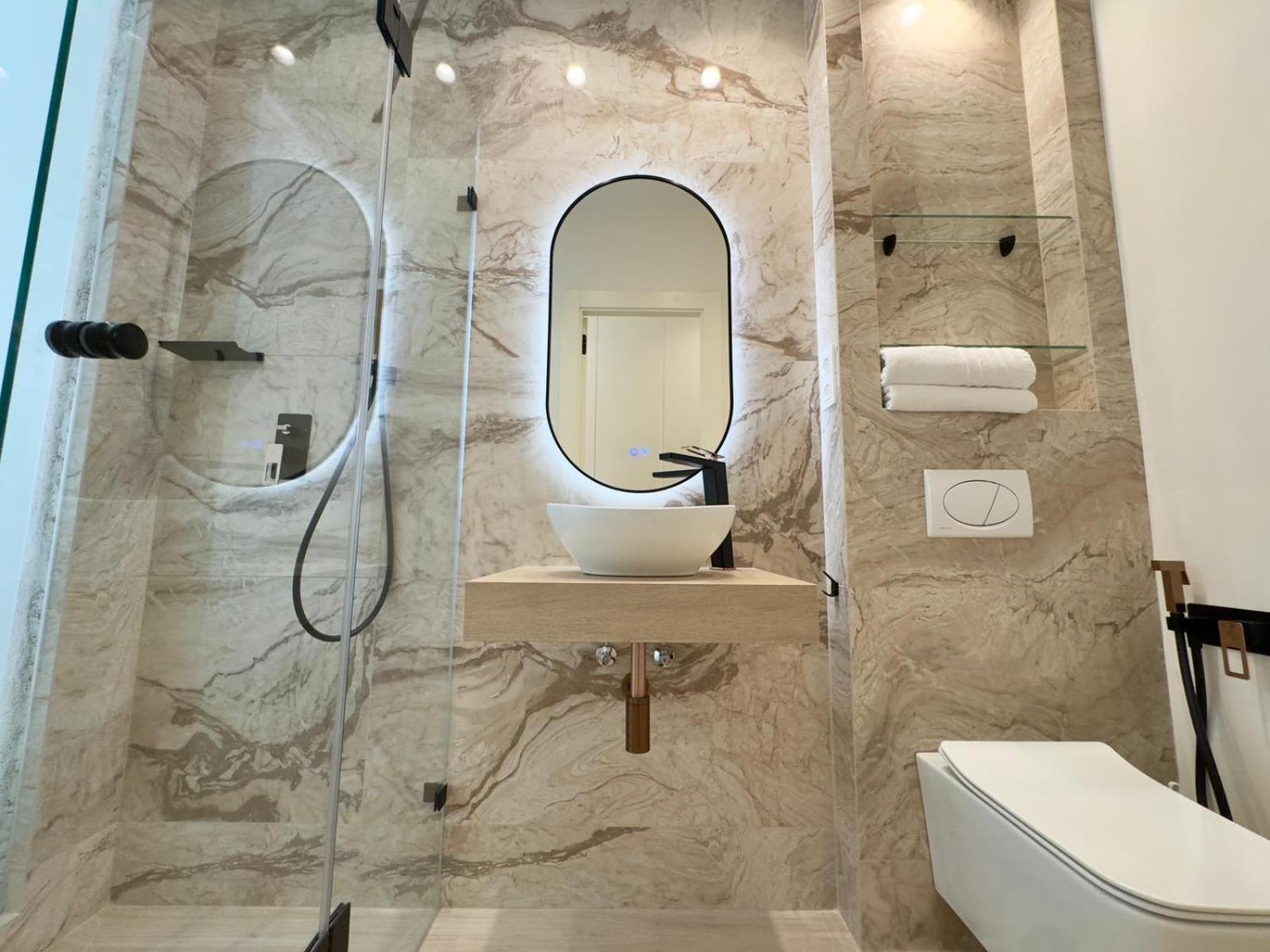 Apartamentos Orilla Del Bernabeu Madrid Ngoại thất bức ảnh