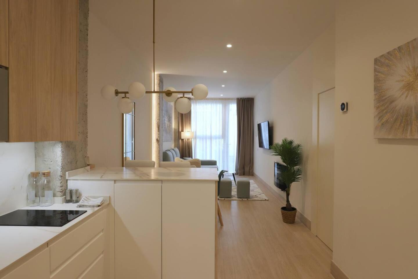Apartamentos Orilla Del Bernabeu Madrid Ngoại thất bức ảnh