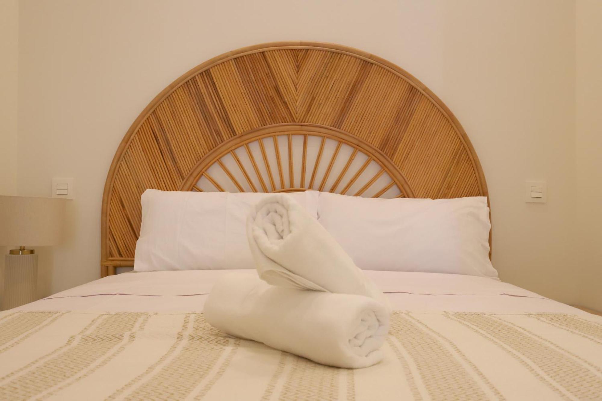 Apartamentos Orilla Del Bernabeu Madrid Ngoại thất bức ảnh